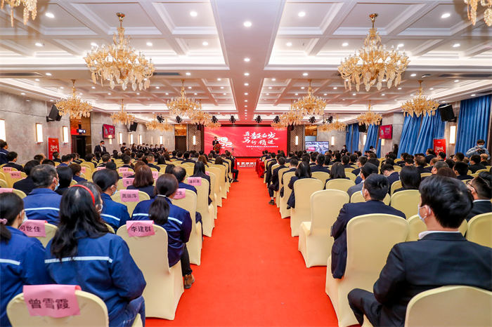 AT177028.jpg AT177028.jpg